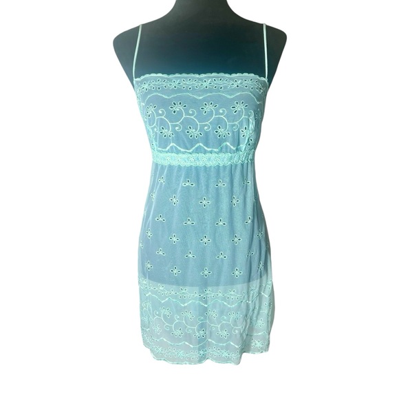 2014 Vintage Victoria's Secret Eyelet Lace Chemise Intimates Sleepwear Size XL - Picture 2 of 9
